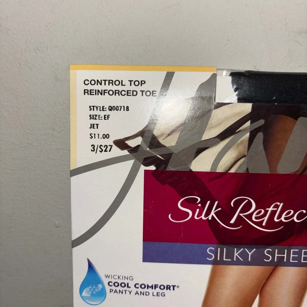 Hanes Silk Reflections Silky Sheer Control Top Reinforced Toe Pantyhose‎ Jet EF